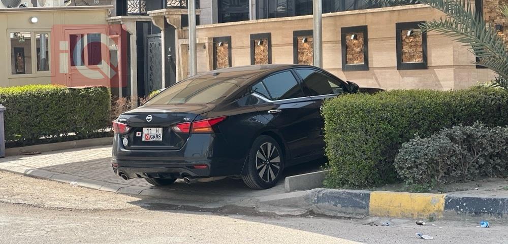 نيسان ألتيما